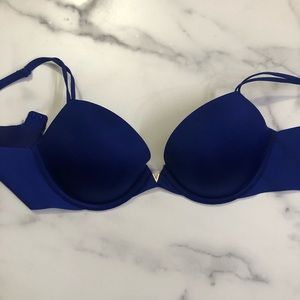 32D Victoria Secret Push up Bra